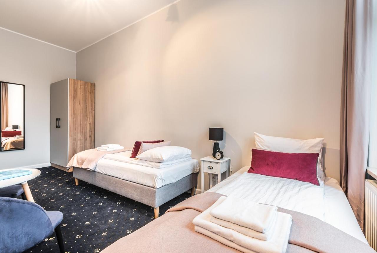 Serenity Aparthotels - Old Town Poznan By Friendly Apartments Esterno foto
