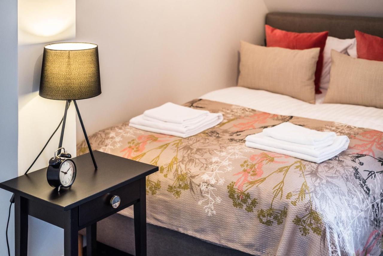 Serenity Aparthotels - Old Town Poznan By Friendly Apartments Esterno foto
