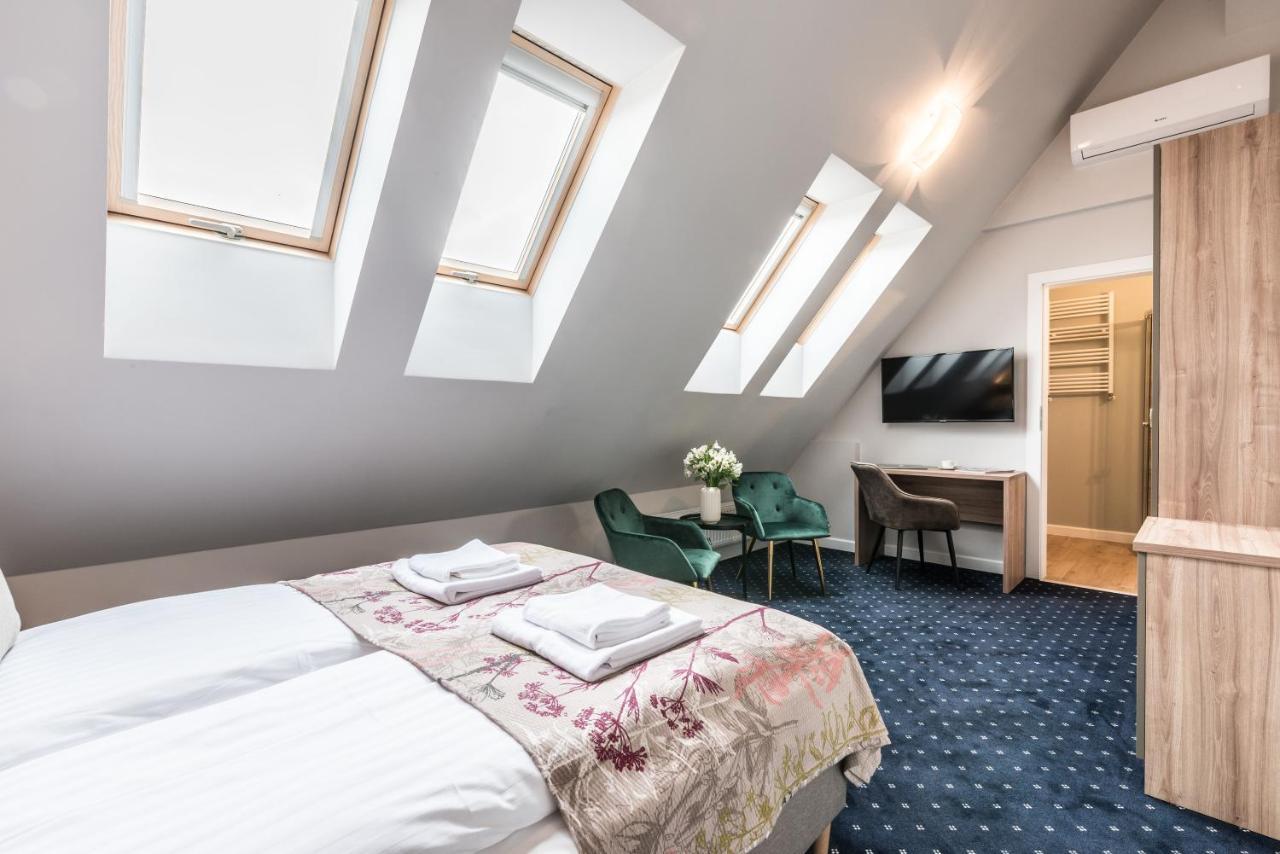 Serenity Aparthotels - Old Town Poznan By Friendly Apartments Esterno foto