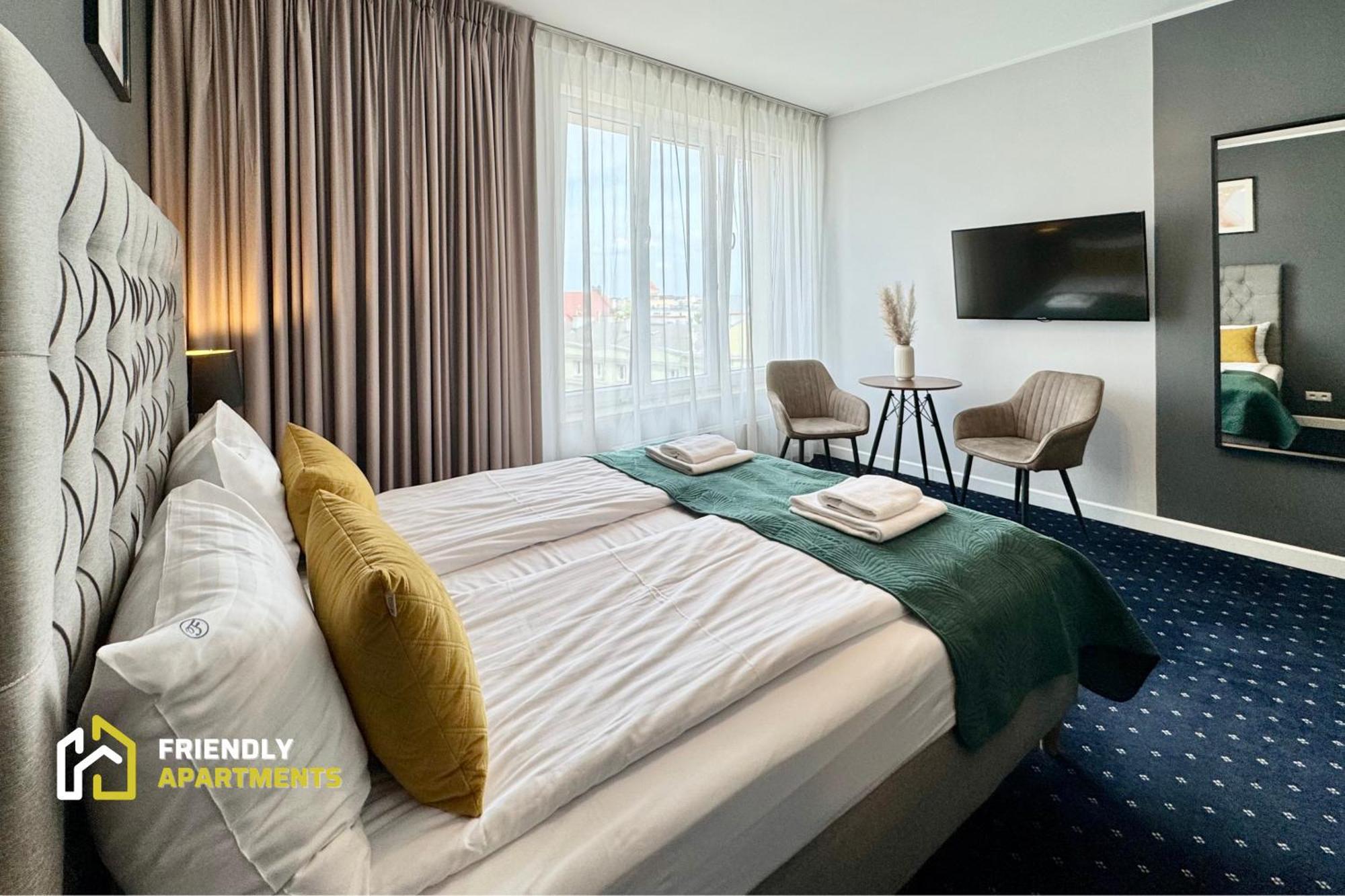 Serenity Aparthotels - Old Town Poznan By Friendly Apartments Esterno foto